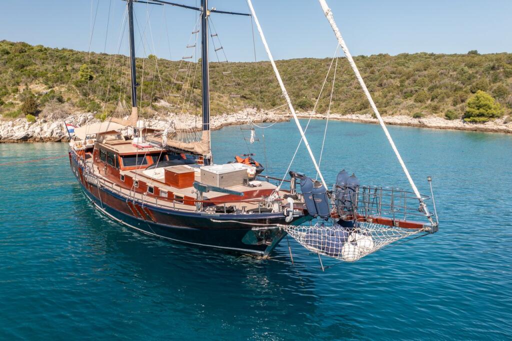 Gulet & Motor Sailer 