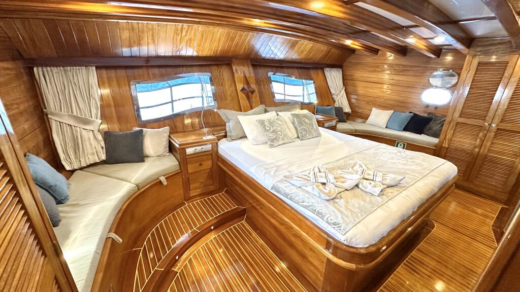 Gulet & Motor Sailer 