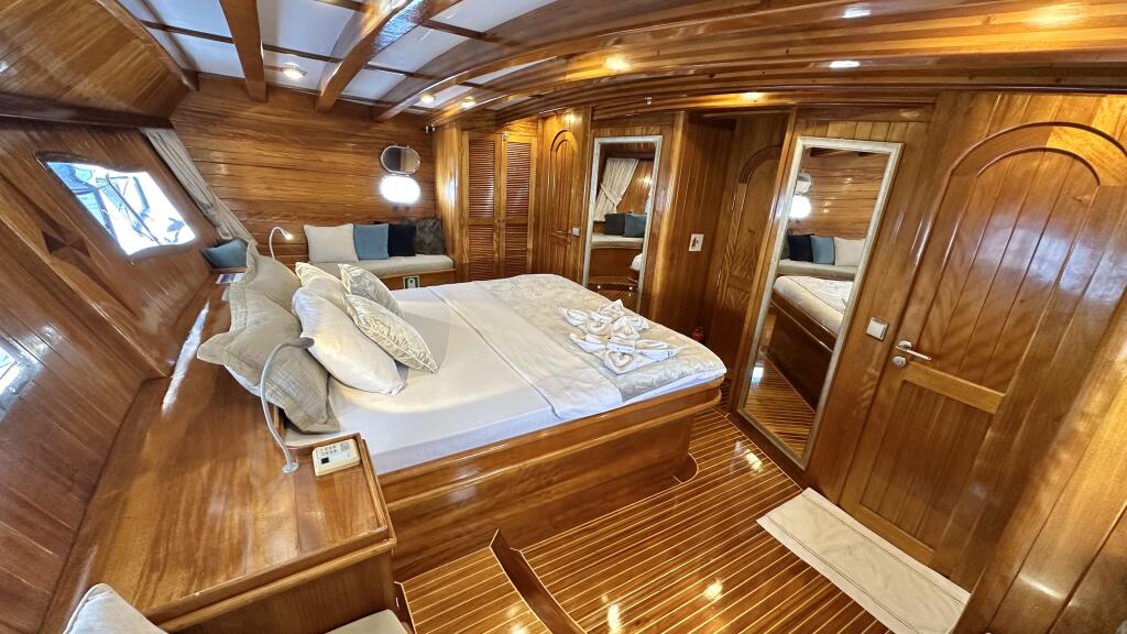 Gulet & Motor Sailer 