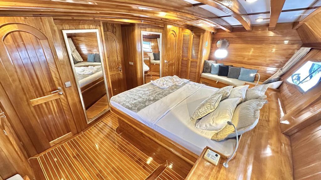 Gulet & Motor Sailer 