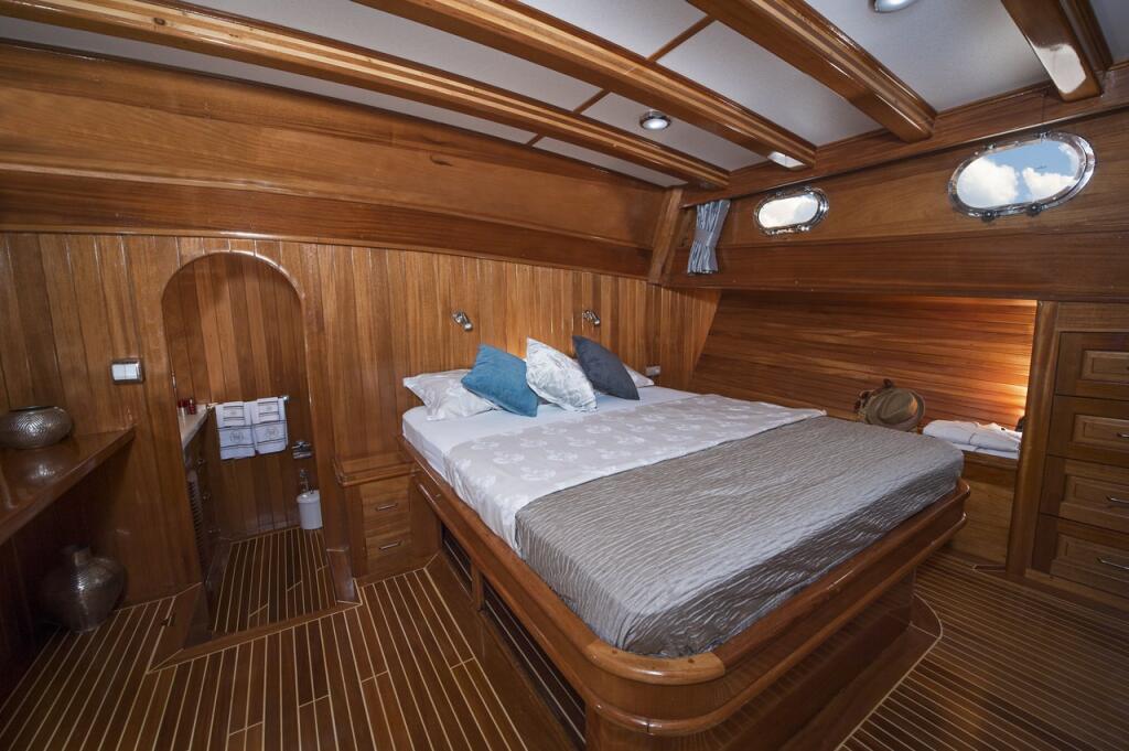 Gulet & Motor Sailer 
