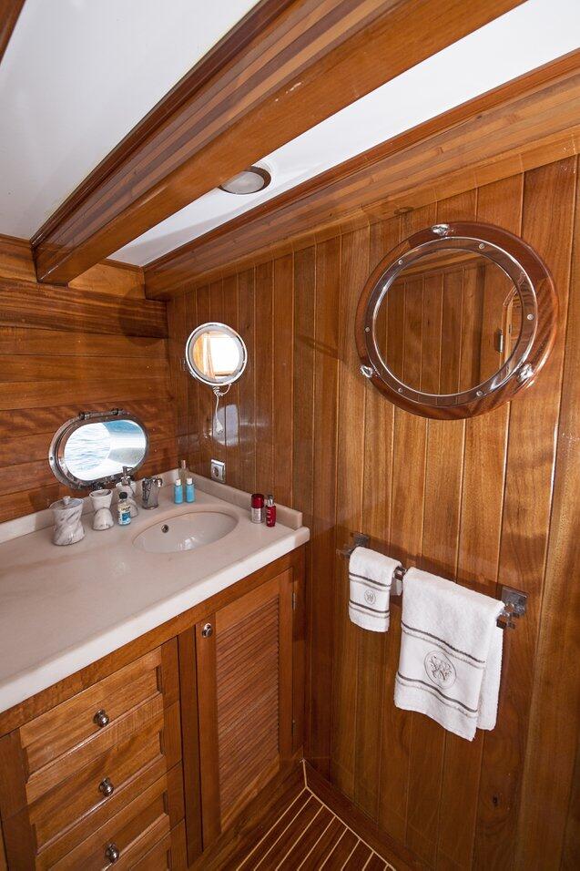 Gulet & Motor Sailer 