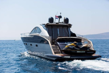 Motoryacht 