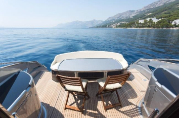 Motoryacht 
