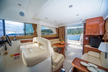 Motoryacht 