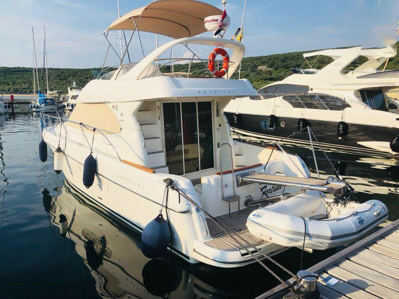 Motoryacht 