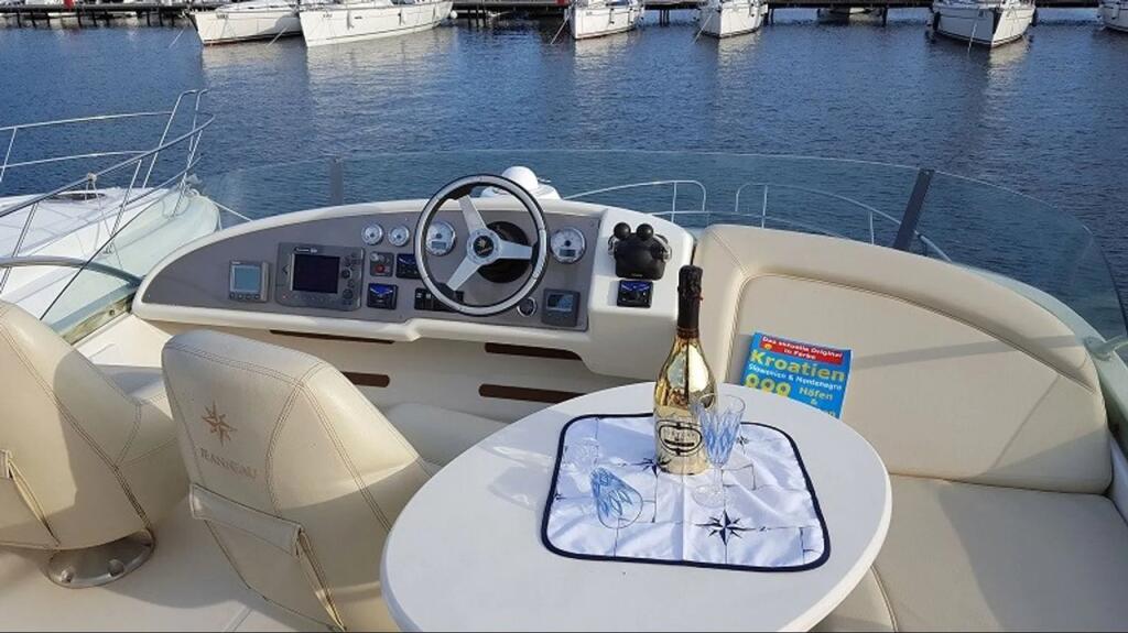 Motoryacht 