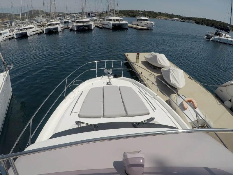 Motoryacht 