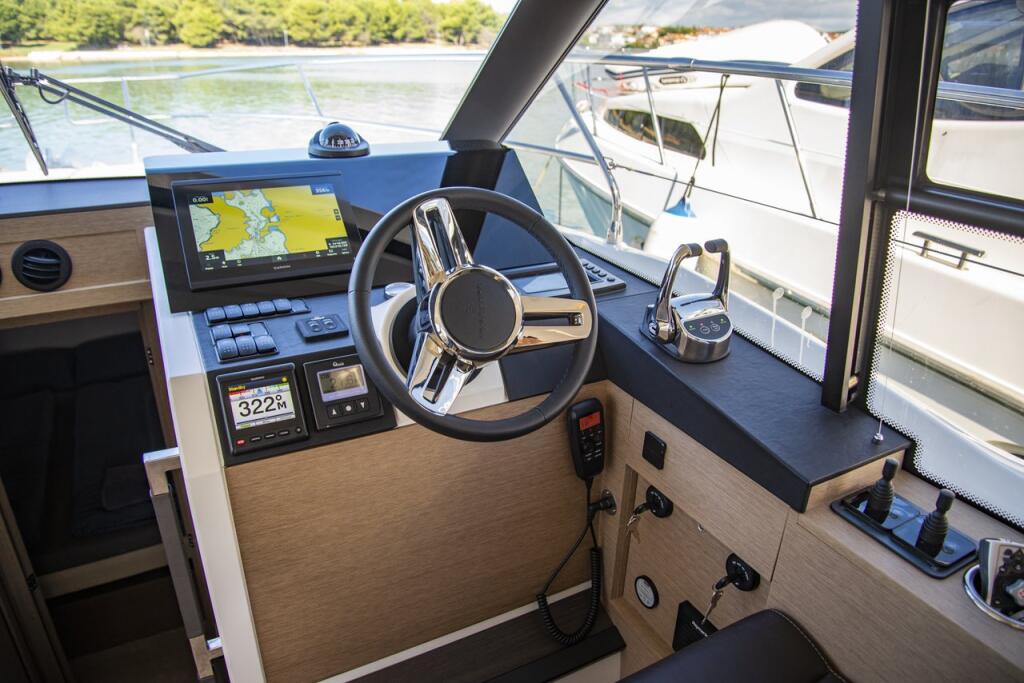 Motoryacht 