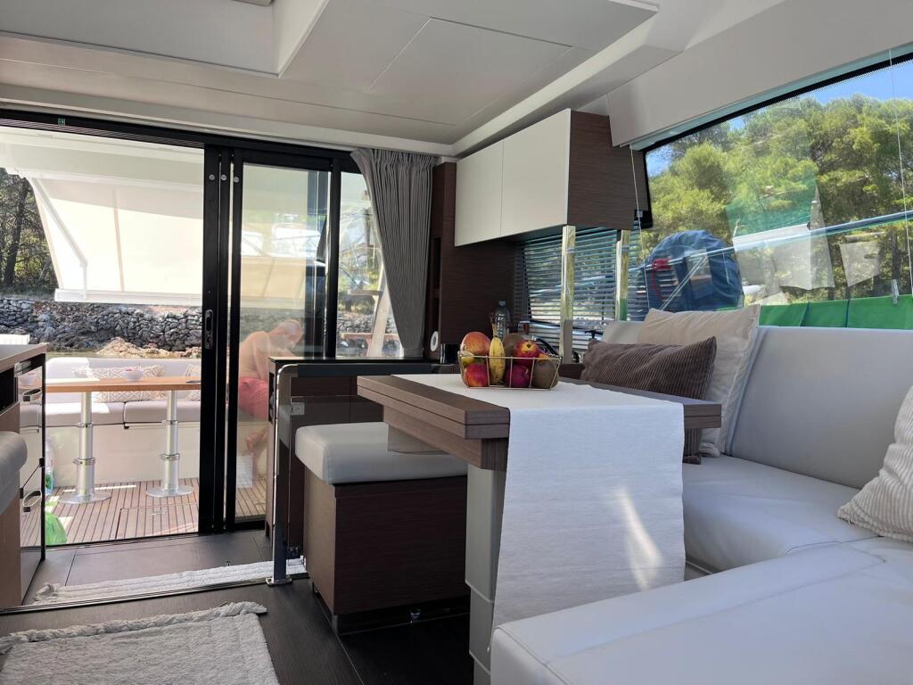 Motoryacht 