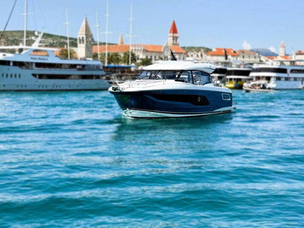 Motoryacht 