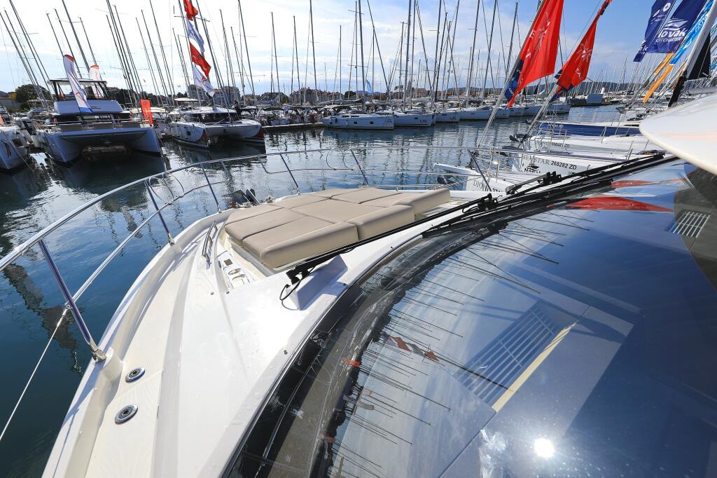 Motoryacht 