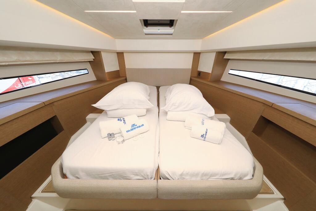 Motoryacht 