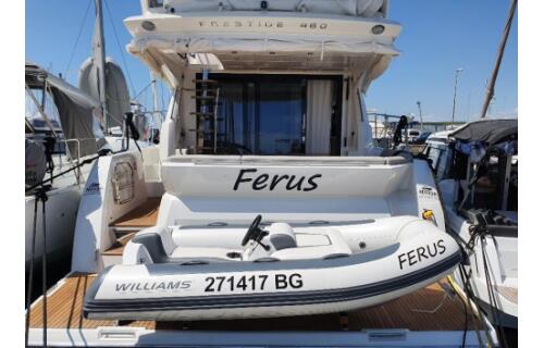 Motoryacht 