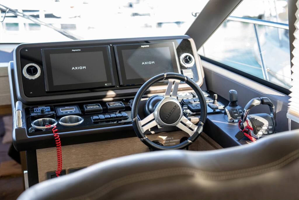 Motoryacht 