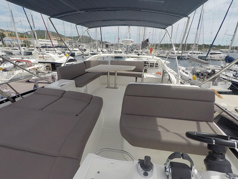 Motoryacht 