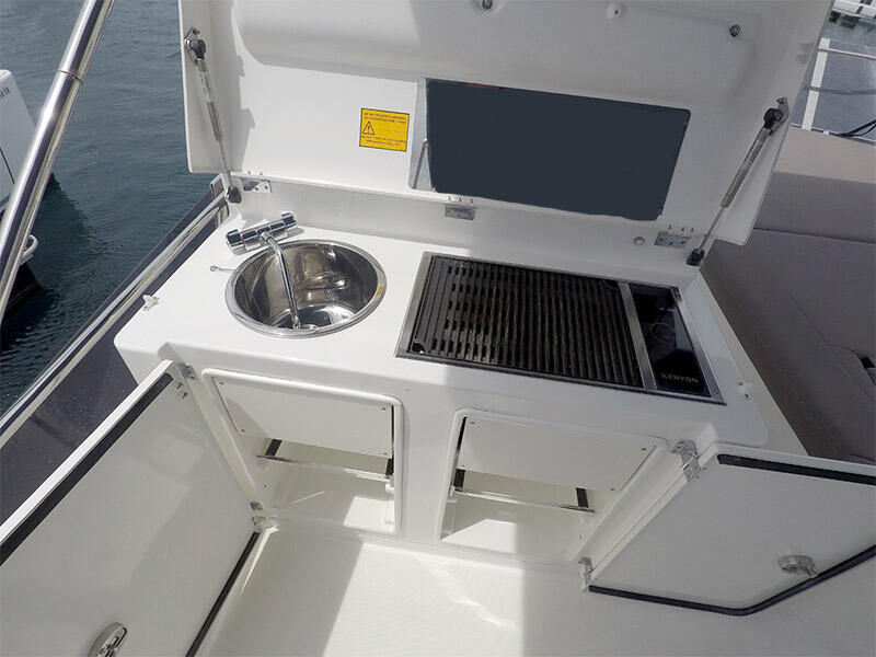 Motoryacht 