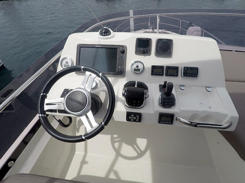 Motoryacht 