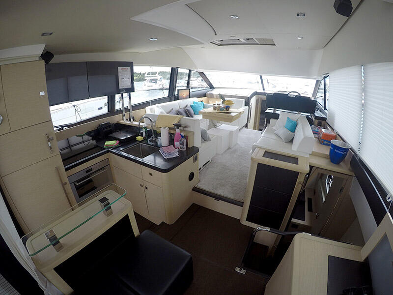 Motoryacht 