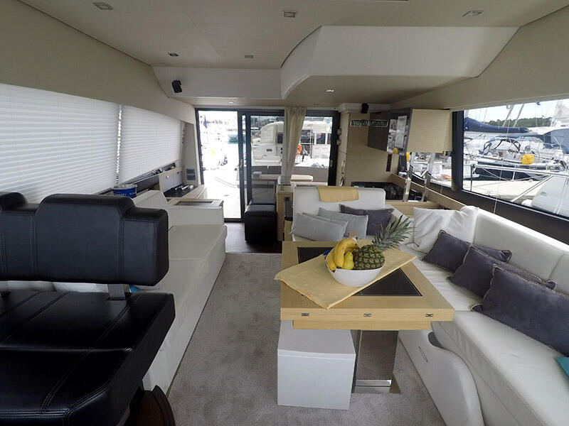 Motoryacht 