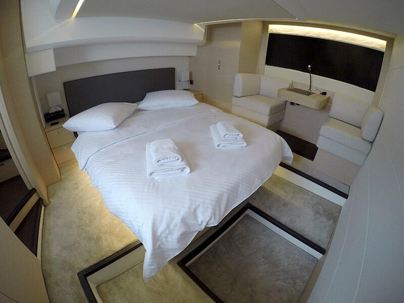 Motoryacht 