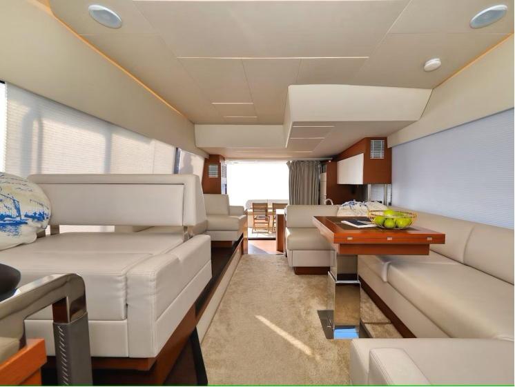 Motoryacht 