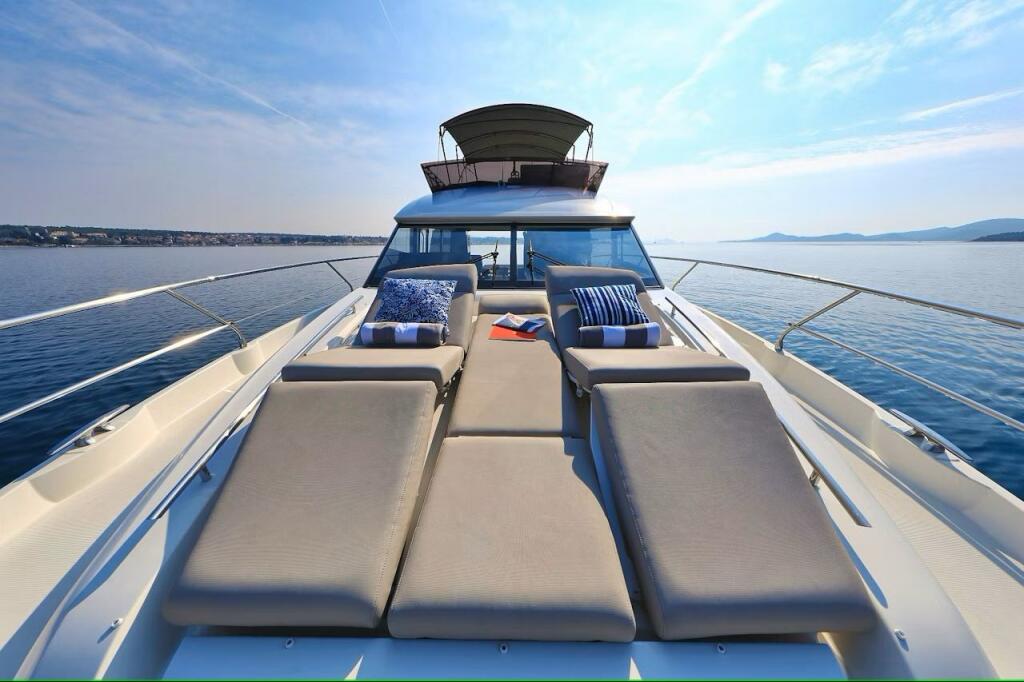 Motoryacht 