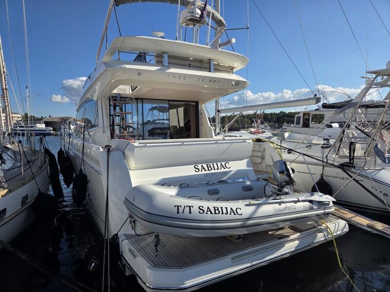 Motoryacht 