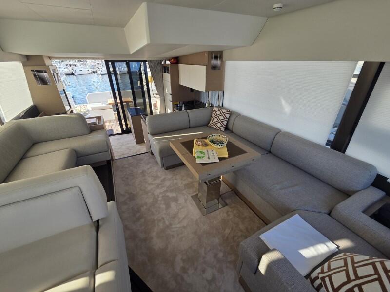 Motoryacht 