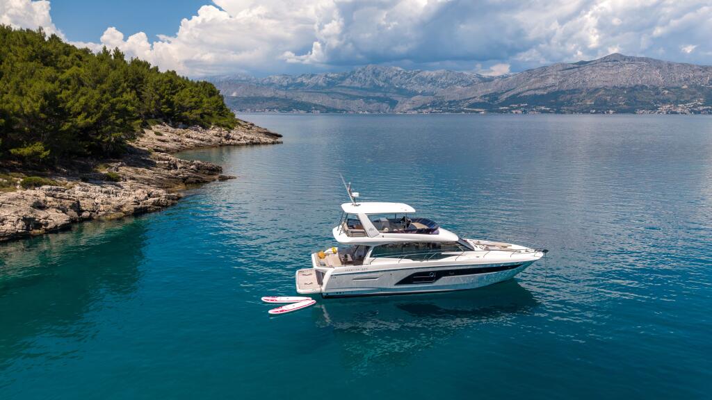 Motoryacht 