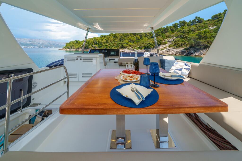 Motoryacht 