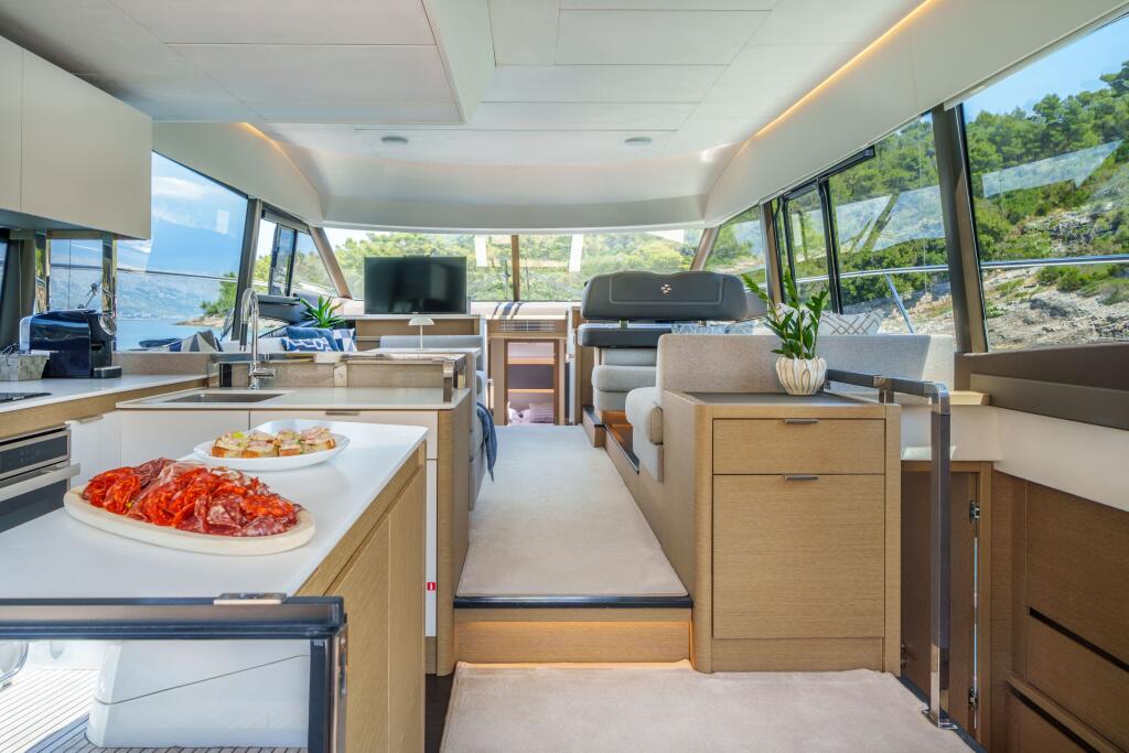 Motoryacht 