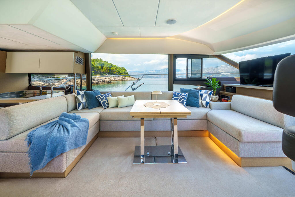 Motoryacht 