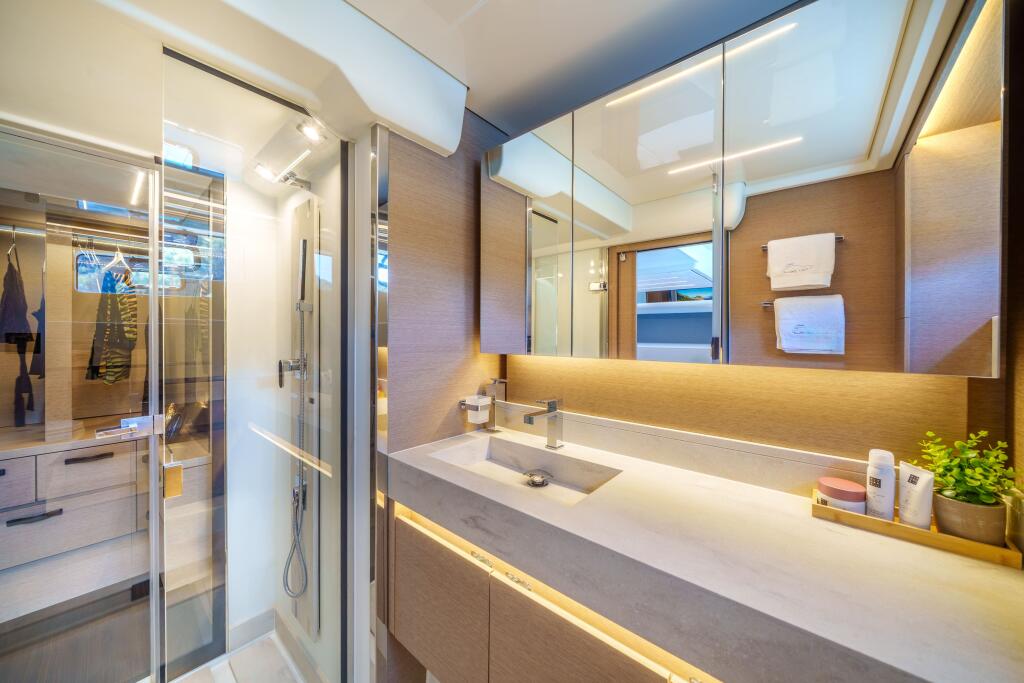 Motoryacht 
