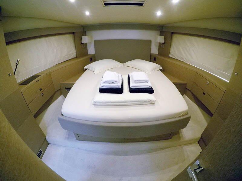 Motoryacht 