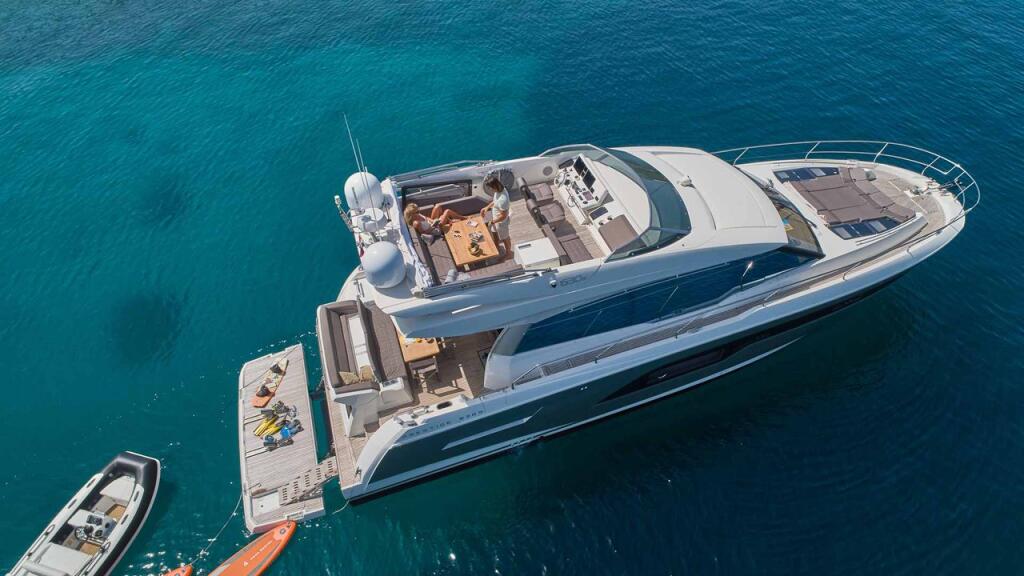 Motoryacht 