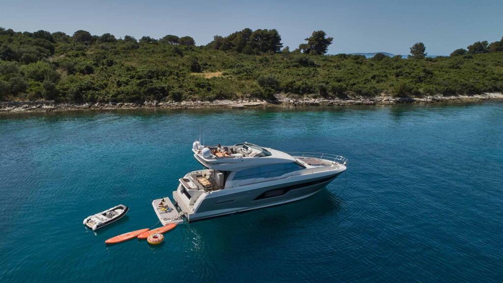 Motoryacht 