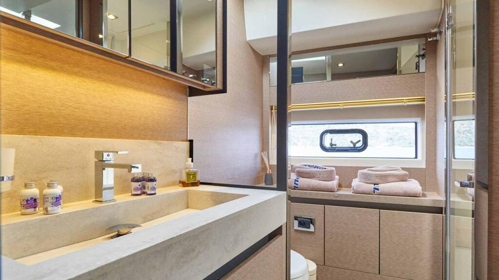 Motoryacht 