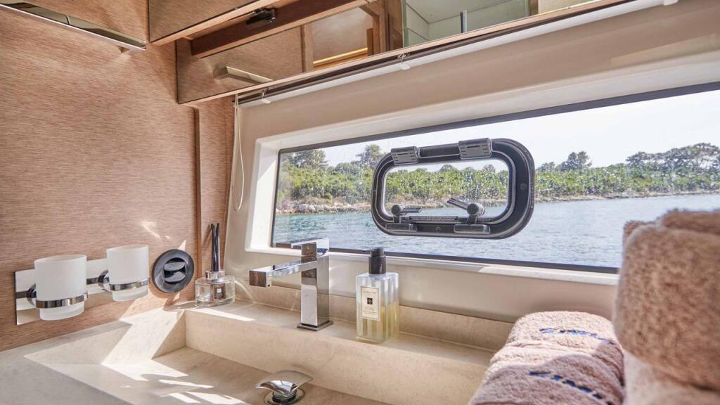 Motoryacht 