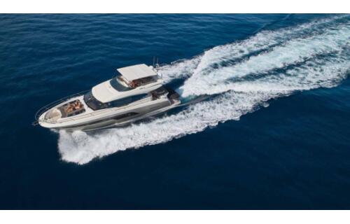 Motoryacht 