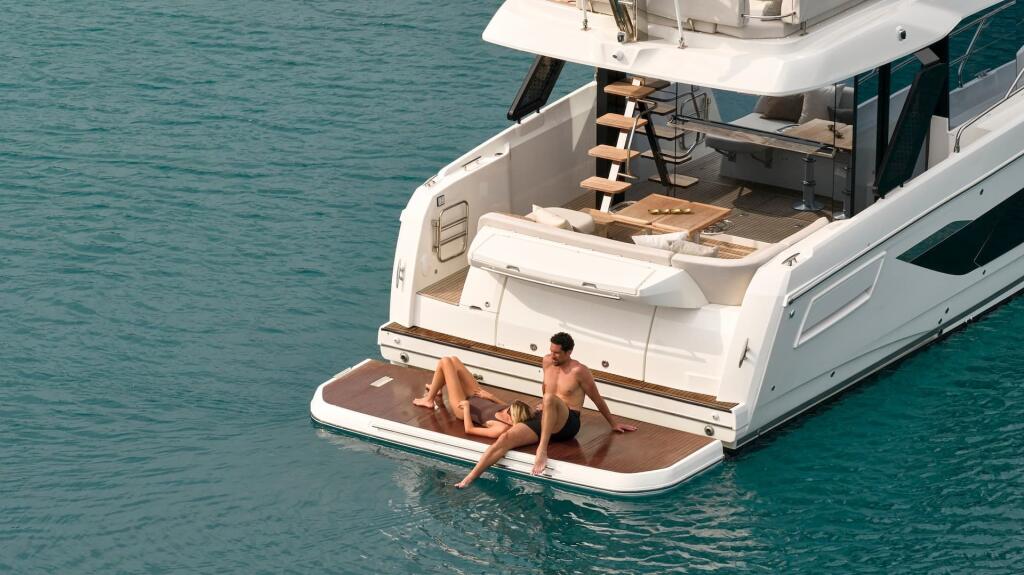 Motoryacht 