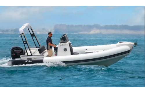 Rubber boat (R.I.B.) 