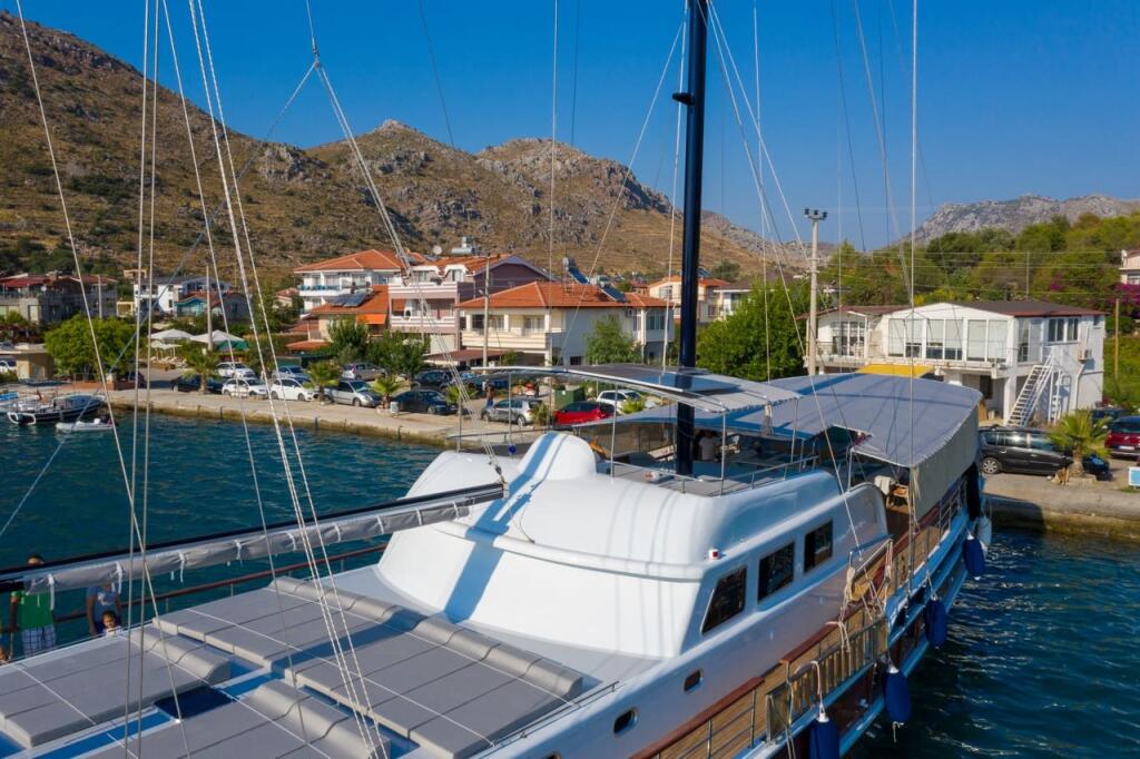 Gulet & Motor Sailer 