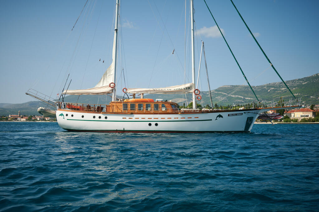 Gulet & Motor Sailer 