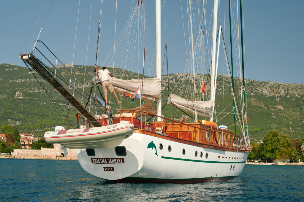 Gulet & Motor Sailer 