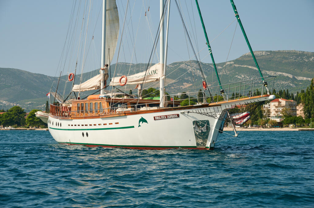 Gulet & Motor Sailer 