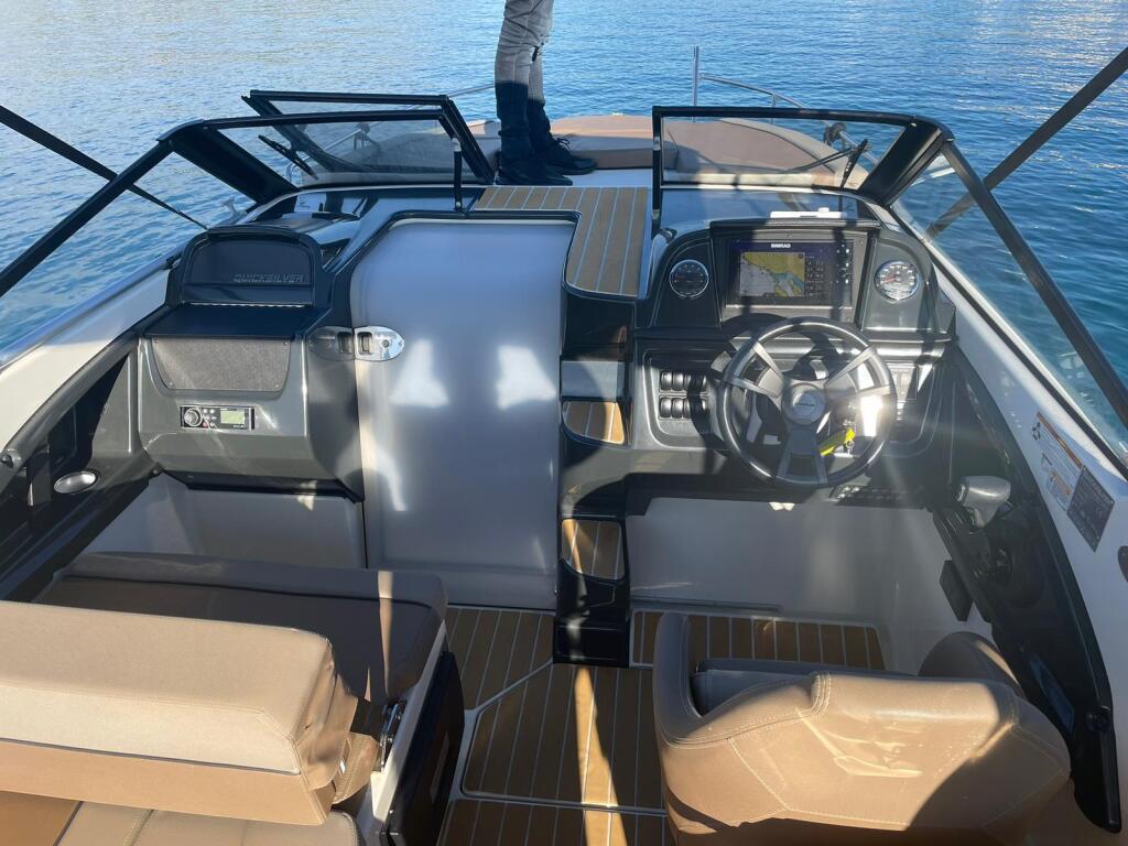 Motorboot 