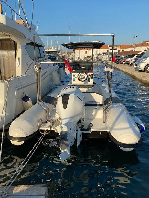 Schlauchboot 