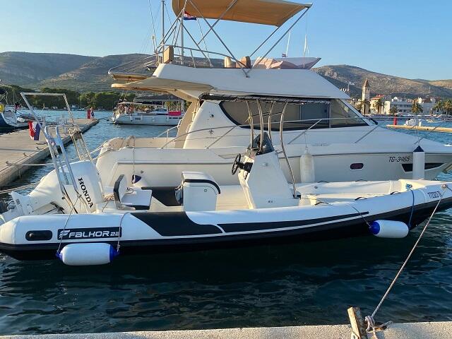 Schlauchboot 
