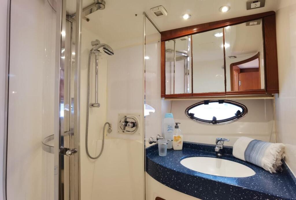 Motoryacht 